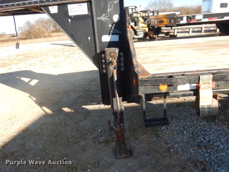 image for item DH7330 2014 PJ FD402  equipment trailer