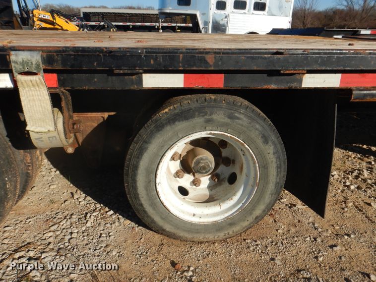 image for item DH7330 2014 PJ FD402  equipment trailer