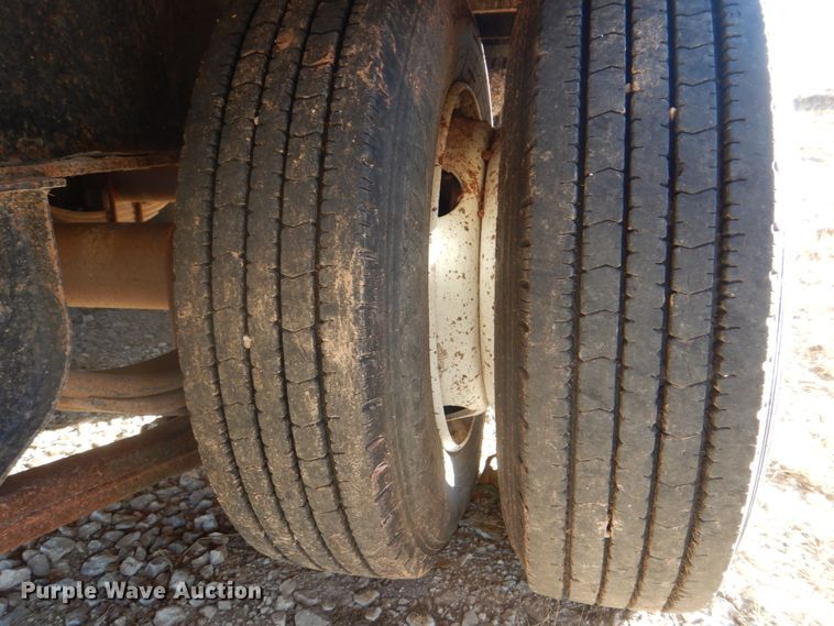 image for item DH7330 2014 PJ FD402  equipment trailer