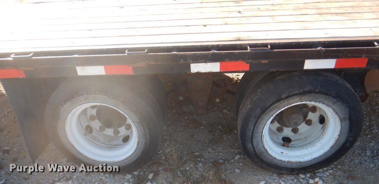 image for item DH7330 2014 PJ FD402  equipment trailer