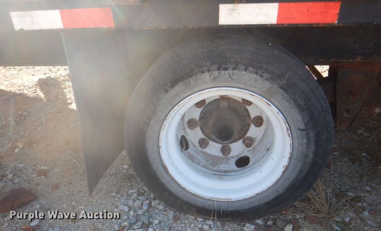 image for item DH7330 2014 PJ FD402  equipment trailer