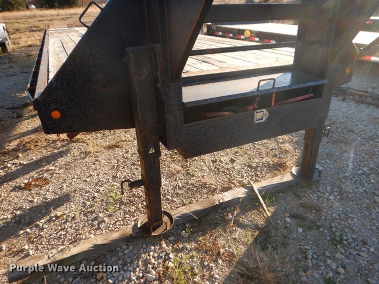 image for item DH7331 2013 Big Tex 25GN  equipment trailer