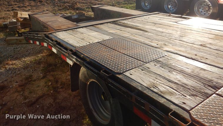 image for item DH7331 2013 Big Tex 25GN  equipment trailer