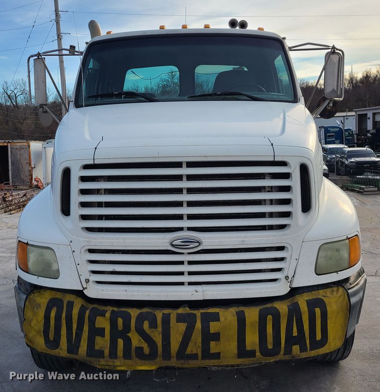 image for item DJ1617 2000 Sterling A-Line  semi truck