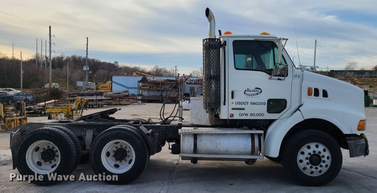 image for item DJ1617 2000 Sterling A-Line  semi truck