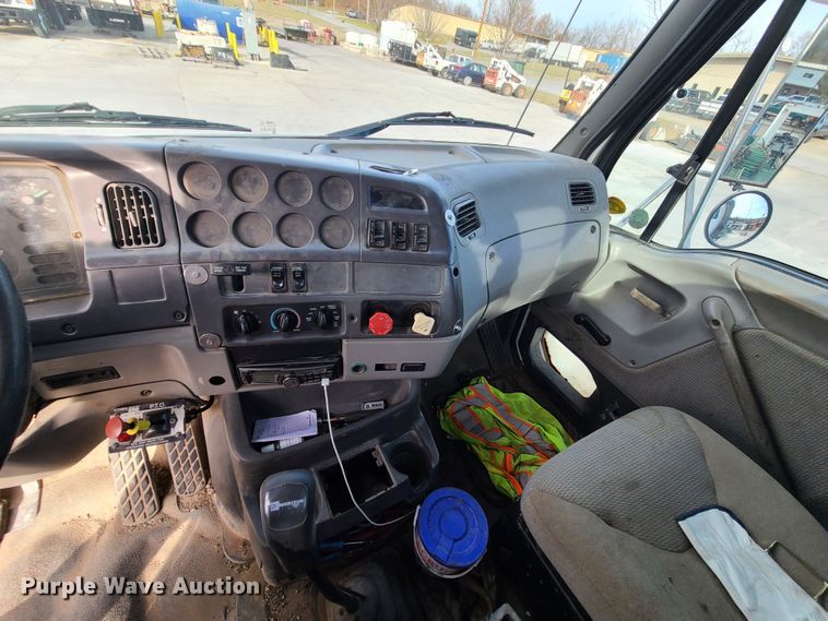 image for item DJ1617 2000 Sterling A-Line  semi truck