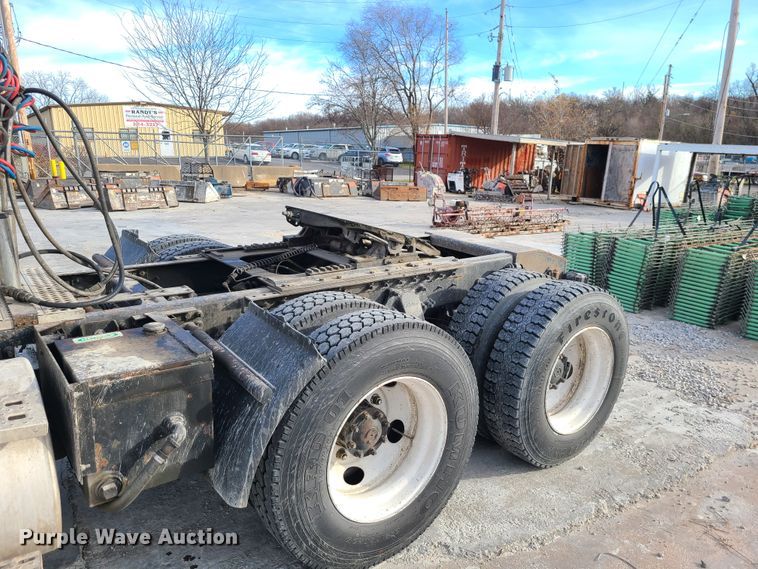 image for item DJ1617 2000 Sterling A-Line  semi truck