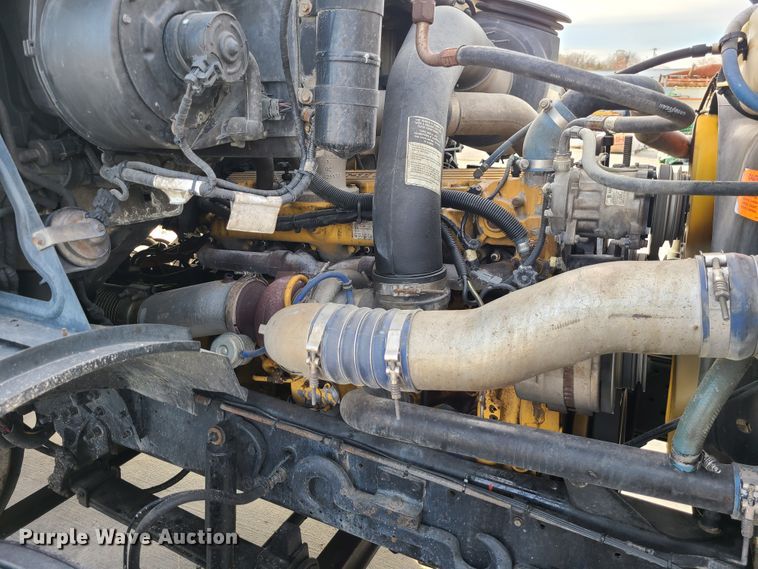 image for item DJ1617 2000 Sterling A-Line  semi truck