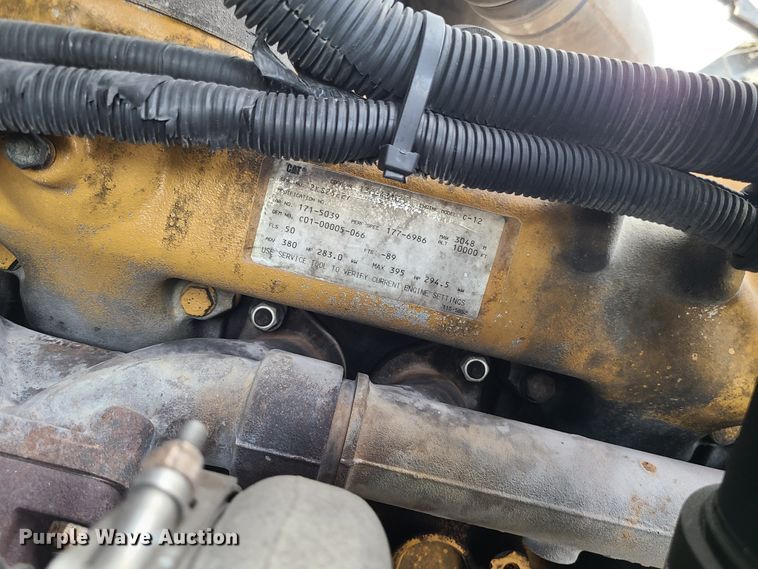 image for item DJ1617 2000 Sterling A-Line  semi truck