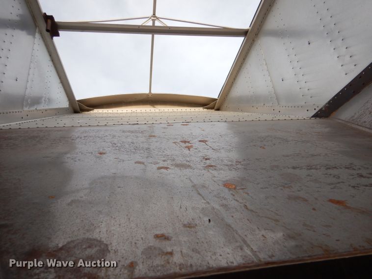 image for item DJ7558 1983 Merritt  grain trailer