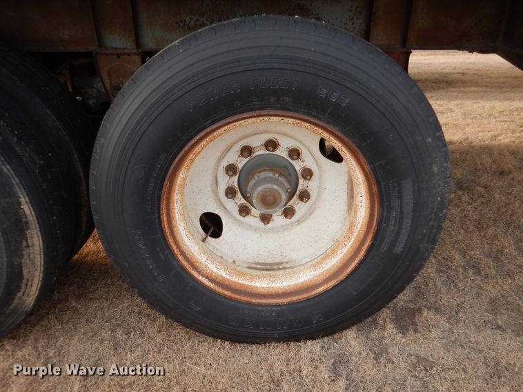 image for item DJ7558 1983 Merritt  grain trailer