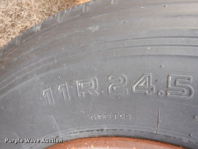 image for item DJ7558 1983 Merritt  grain trailer