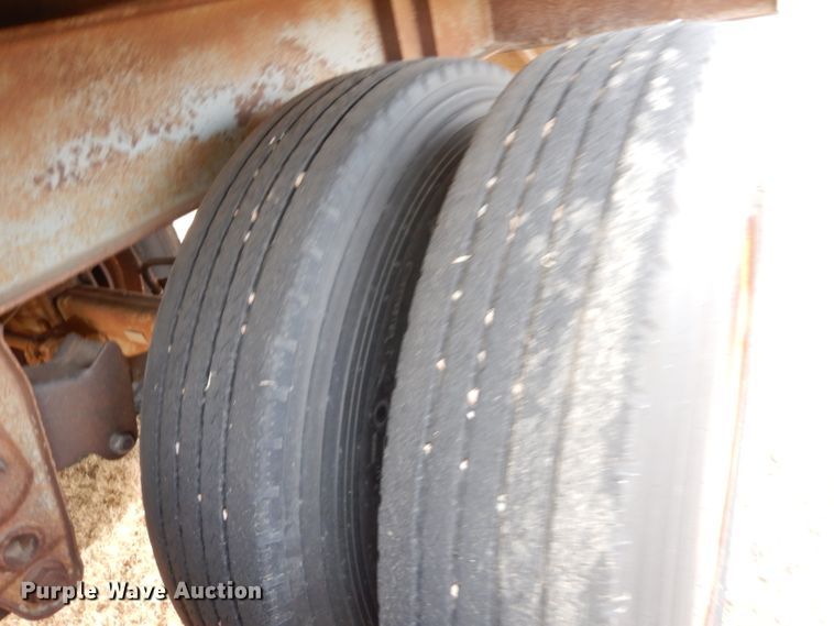 image for item DJ7558 1983 Merritt  grain trailer