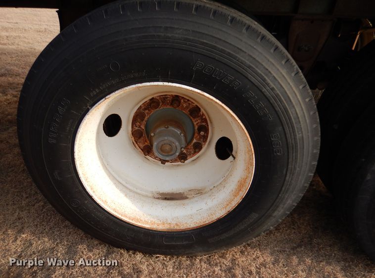 image for item DJ7558 1983 Merritt  grain trailer