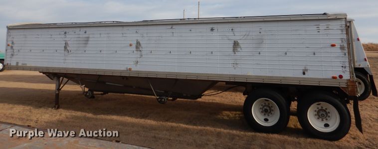image for item DJ7560 1973 Timpte  grain trailer