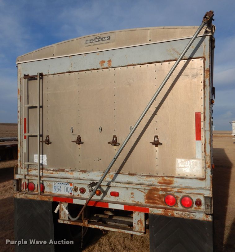 image for item DJ7560 1973 Timpte  grain trailer