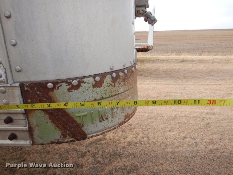 image for item DJ7560 1973 Timpte  grain trailer