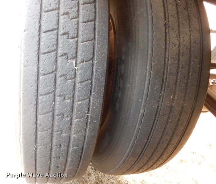 image for item DJ7560 1973 Timpte  grain trailer