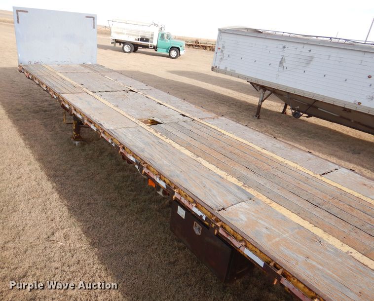 image for item DJ7561 1991 Transcraft TL 140 50X102  flatbed trailer