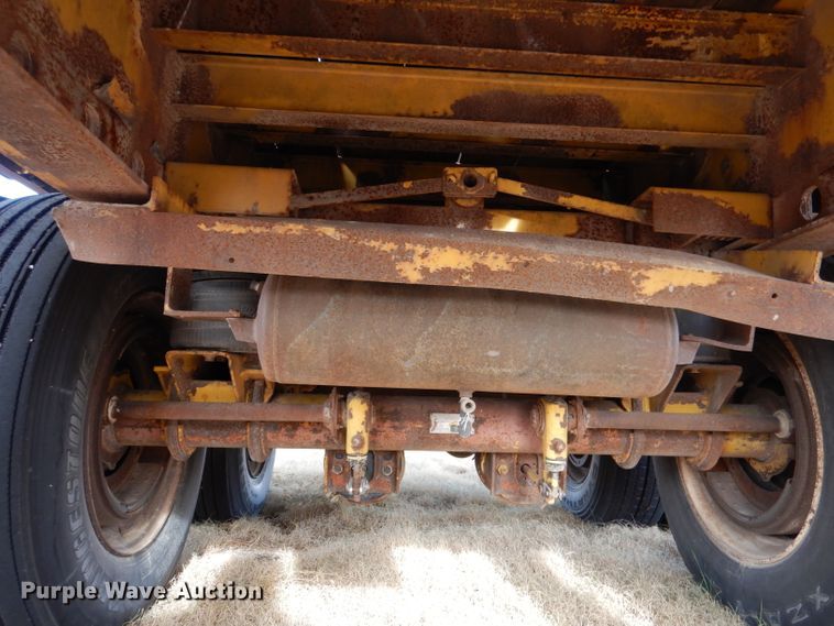 image for item DJ7561 1991 Transcraft TL 140 50X102  flatbed trailer