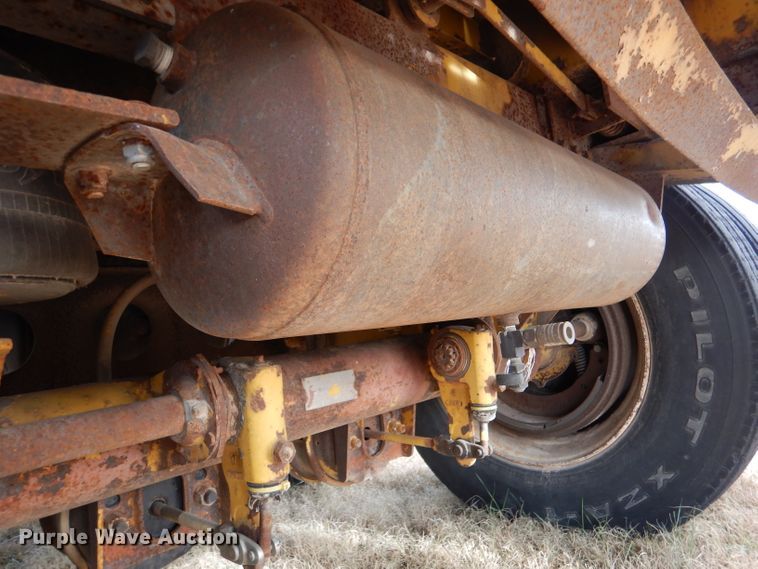 image for item DJ7561 1991 Transcraft TL 140 50X102  flatbed trailer