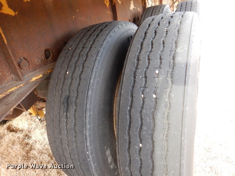 image for item DJ7561 1991 Transcraft TL 140 50X102  flatbed trailer