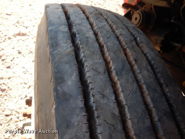 image for item DK7250 1986 International S1900  crane truck