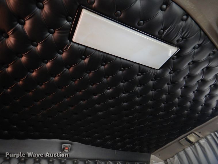 image for item DK8707 2014 Kenworth T660  semi truck