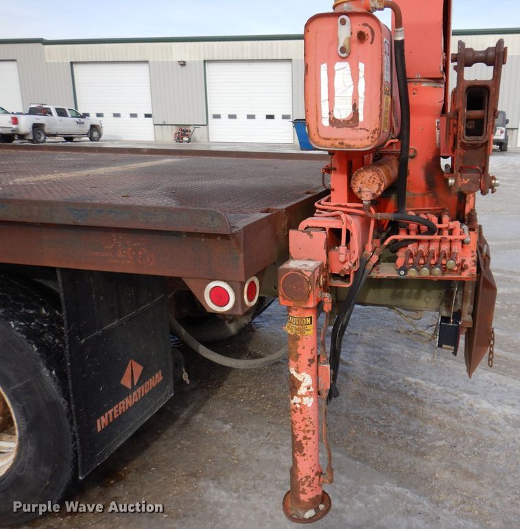 image for item DL5892 1986 Freightliner FLC  crane truck