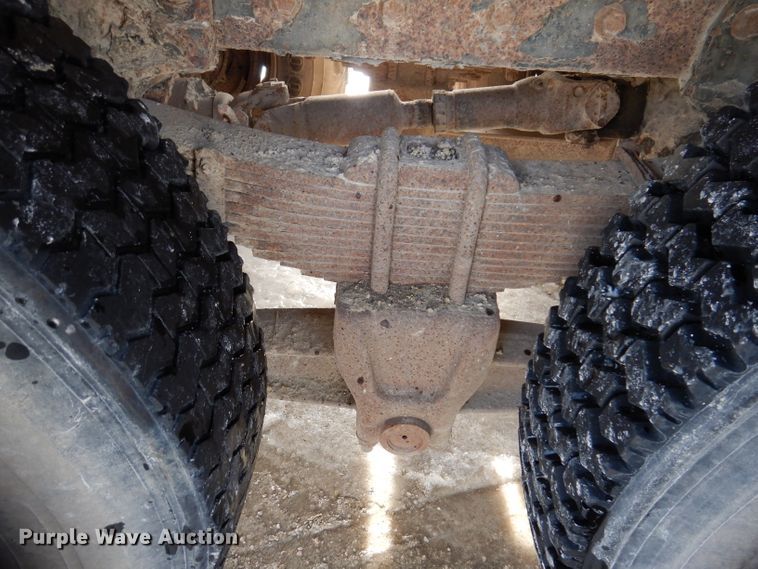 image for item DL5892 1986 Freightliner FLC  crane truck