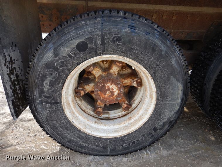 image for item DL5892 1986 Freightliner FLC  crane truck