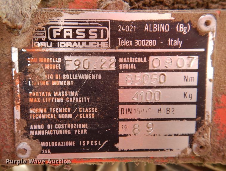 image for item DL5892 1986 Freightliner FLC  crane truck