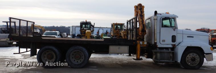 image for item DL5893 1989 Freightliner FLD120  crane truck