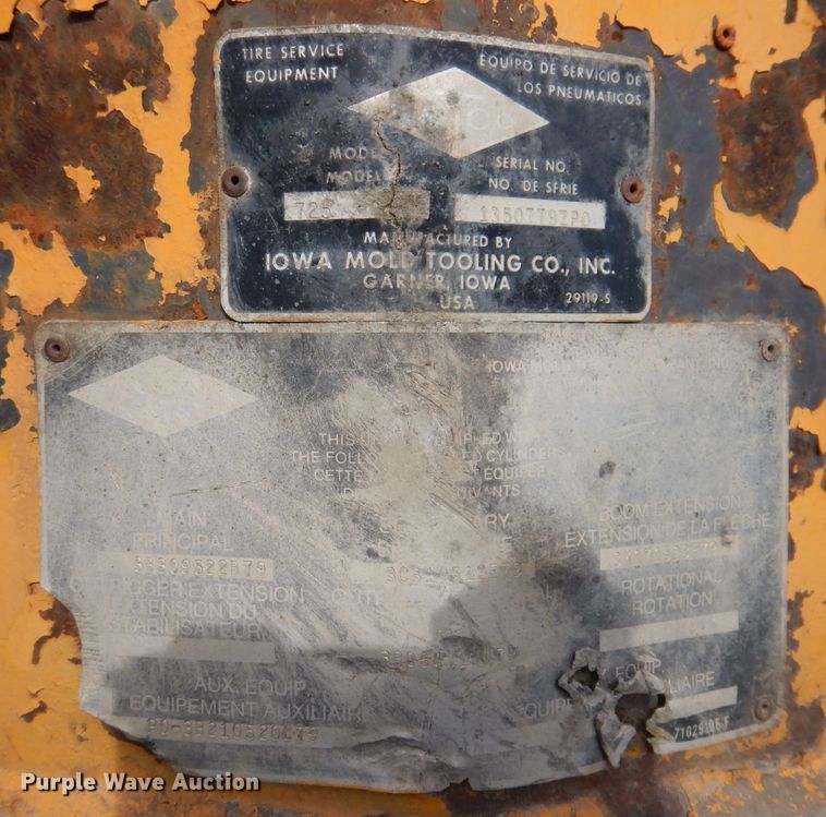 image for item DL5893 1989 Freightliner FLD120  crane truck