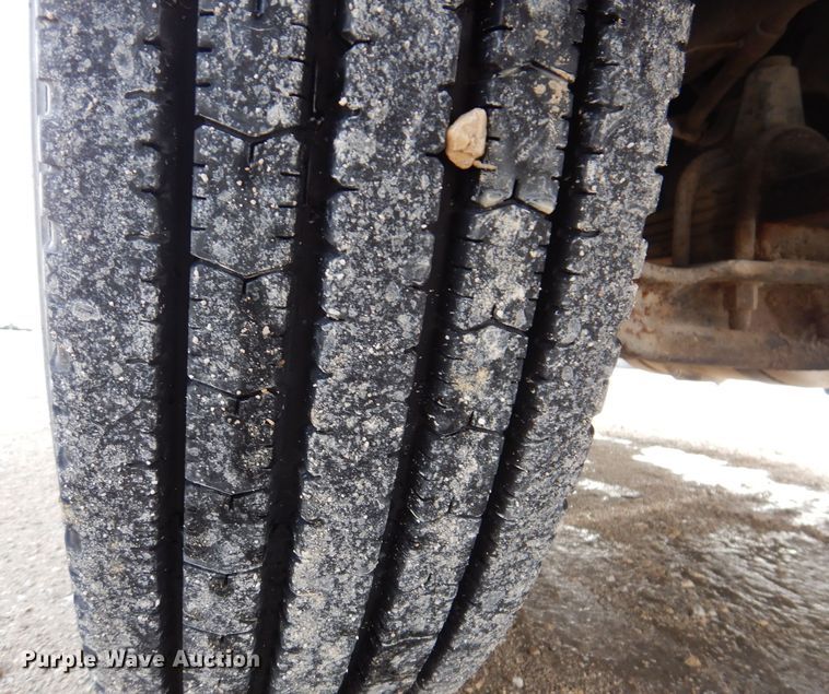 image for item DL5893 1989 Freightliner FLD120  crane truck