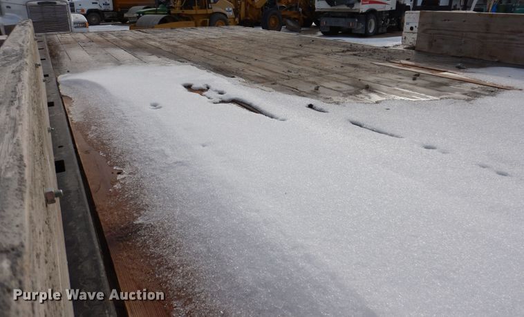 image for item DL5894 1991 Mack CH613  flatbed truck