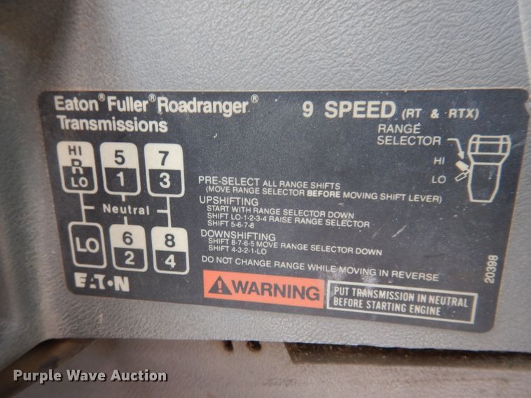 image for item DL5894 1991 Mack CH613  flatbed truck