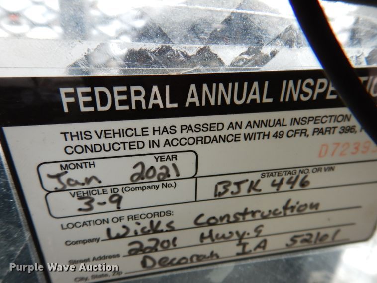 image for item DL5894 1991 Mack CH613  flatbed truck