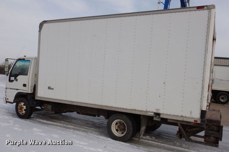 image for item DL5895 2006 Isuzu NPRHD  box truck