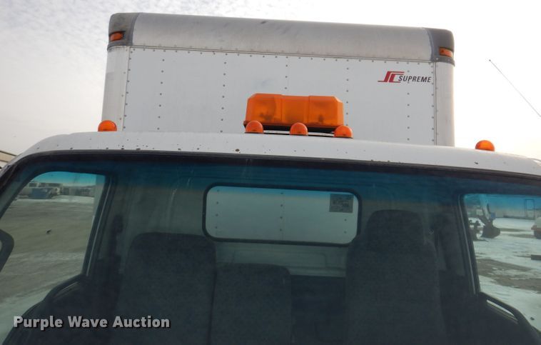 image for item DL5895 2006 Isuzu NPRHD  box truck