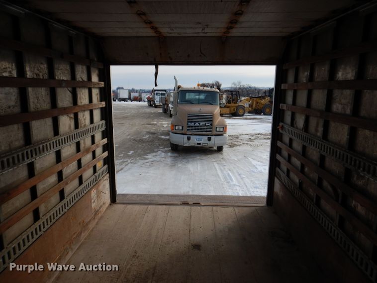 image for item DL5895 2006 Isuzu NPRHD  box truck