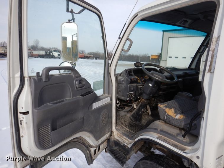 image for item DL5895 2006 Isuzu NPRHD  box truck