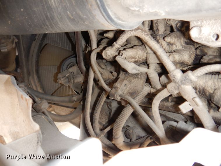 image for item DL5895 2006 Isuzu NPRHD  box truck