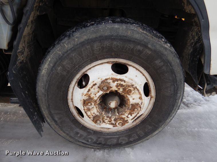 image for item DL5895 2006 Isuzu NPRHD  box truck