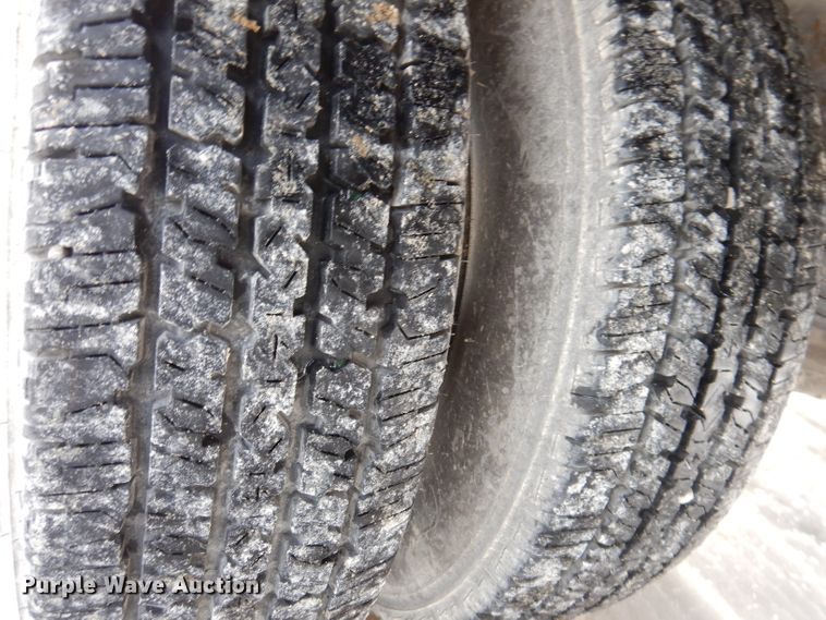 image for item DL5895 2006 Isuzu NPRHD  box truck