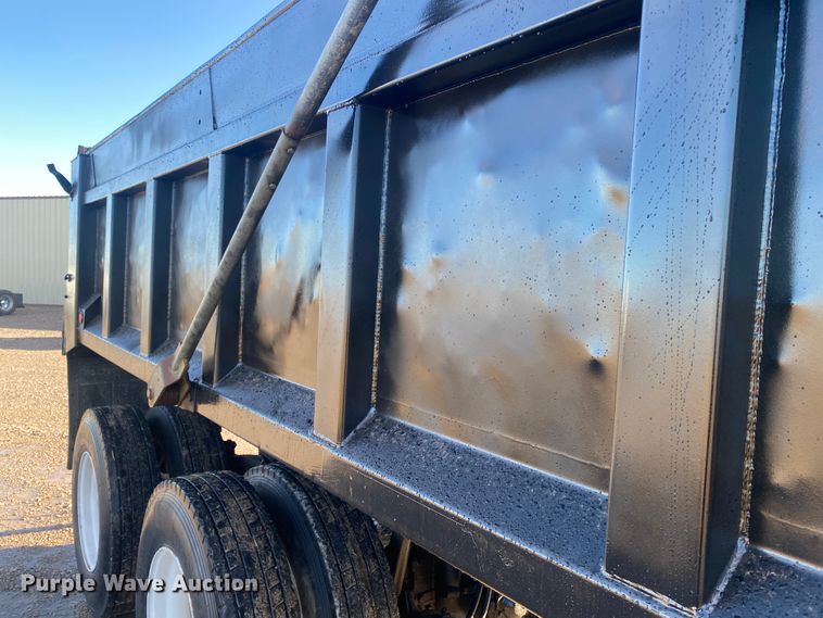 image for item DL6230 2007 Freightliner Business Class M2 106  dump truck