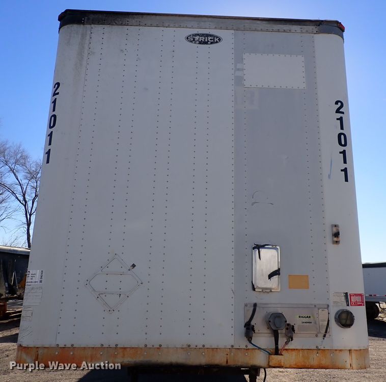 image for item DN2438 2003 Strick  dry van trailer