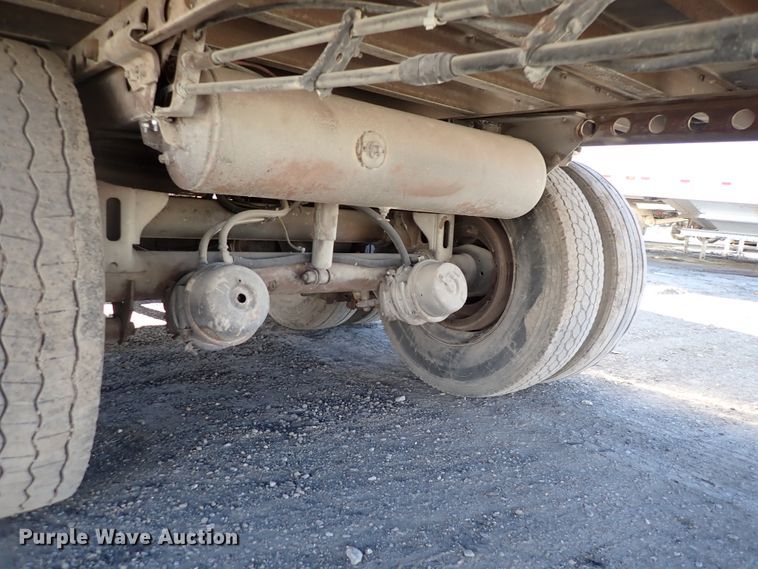 image for item DN2438 2003 Strick  dry van trailer