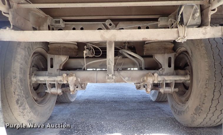 image for item DN2438 2003 Strick  dry van trailer