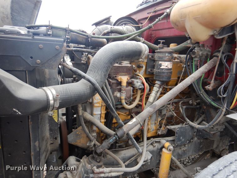 image for item DN2549 1990 WhiteGMC Aero WIA  semi truck